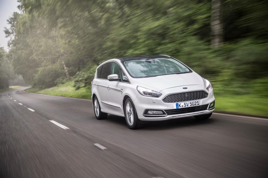  Ford Vignale S-Max 2016 года  (UK) (фото 5 из 25)